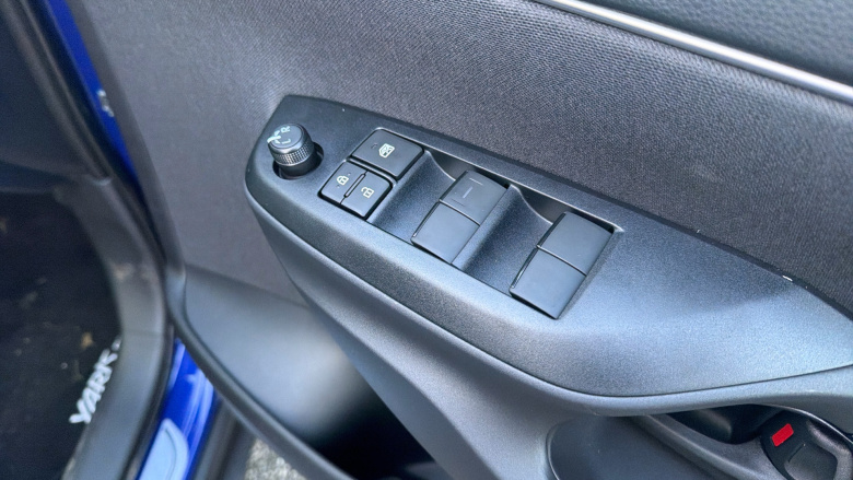 Toyota Yaris Cross 1.5 Hybrid Design 5dr CVT Hybrid Estate